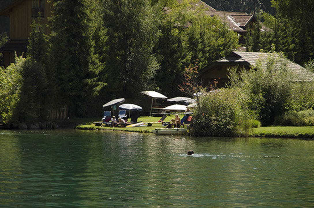 Am Hotelstrand Hotel Das Leonhard - Naturparkhotel am Weissensee