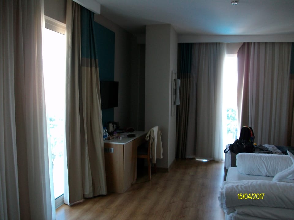 Zimmer Palm World Side Resort & Spa