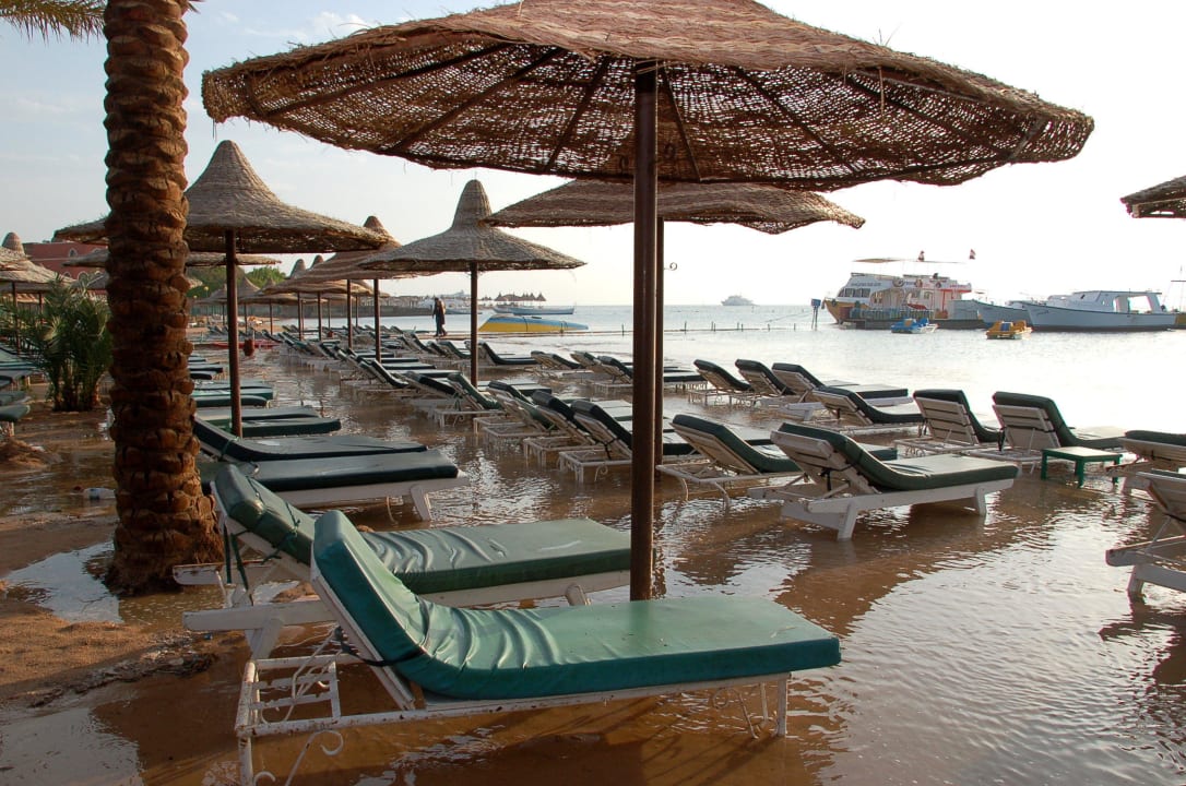 Giftun Strand nach dem großen Regen Giftun Azur Resort