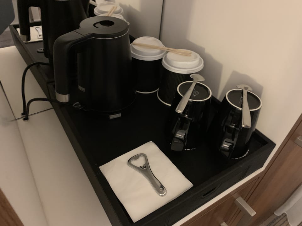 Zimmer Courtyard by Marriott Luton Airport