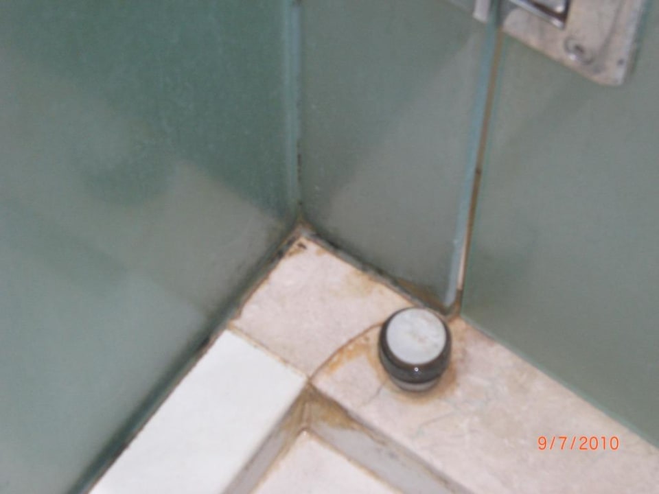 Duschbereich Novotel Bali Benoa Hotel