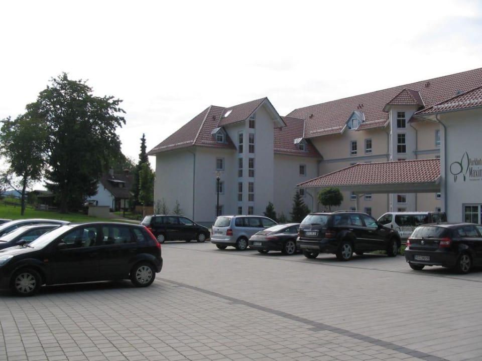Frontansicht  Best Western Plus Parkhotel Maximilian Ottobeuren