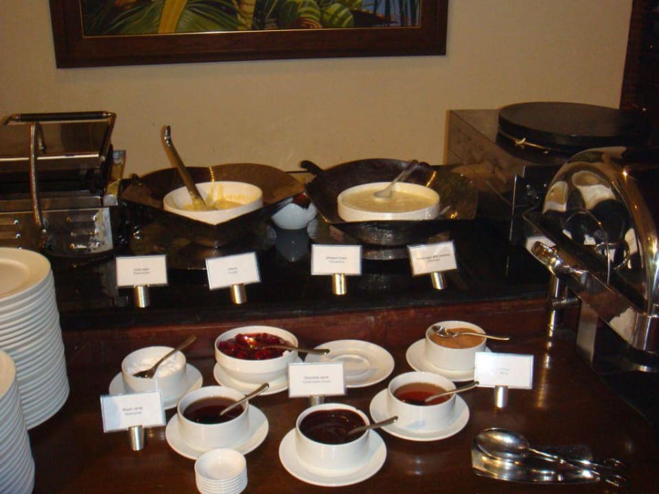 Frühstücksbuffet ROBINSON KHAO LAK