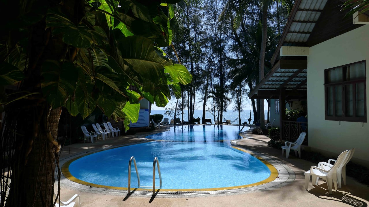 Pool Hotel Bayview Beach Resort