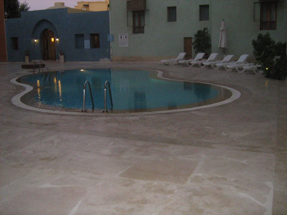 Pool Innenbereich Ali Pasha Hotel