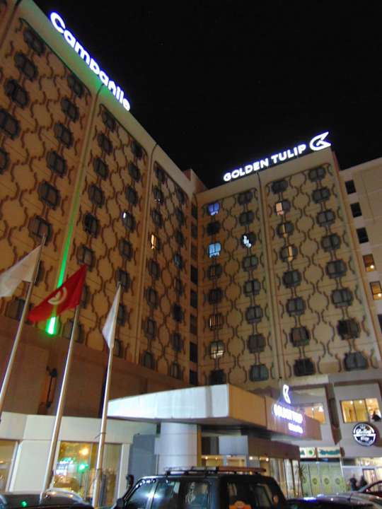 Außenansicht Hotel Golden Tulip El Mechtel