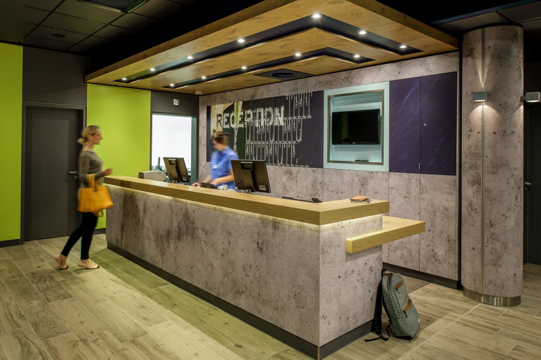 Rezeption ibis budget Hotel Stuttgart City Nord