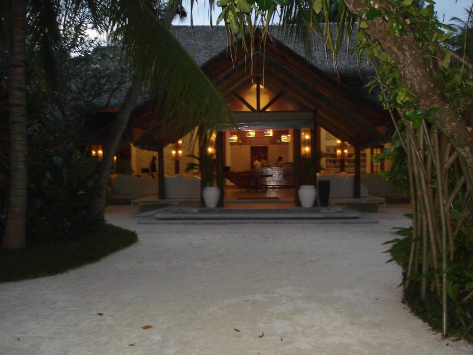 Reception Kuramathi Maldives