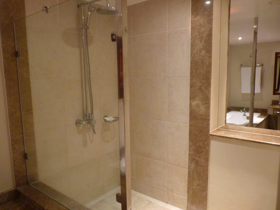 Dusche Victoria Beachcomber Resort & Spa