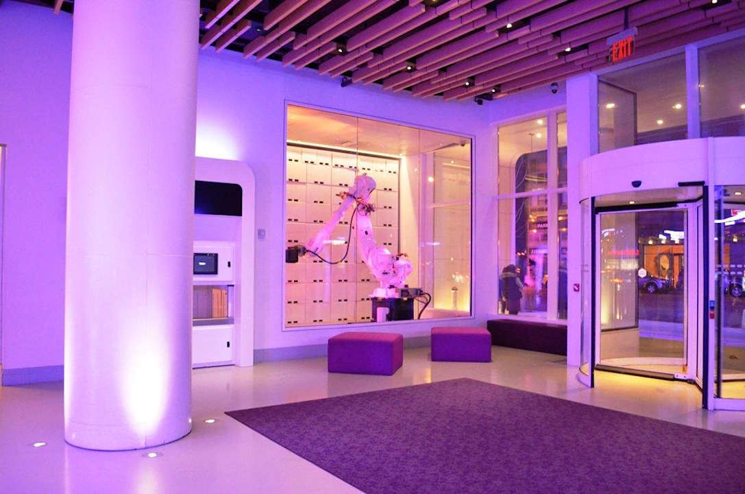 Gepäckaufbewahrungsroboter YOTEL New York