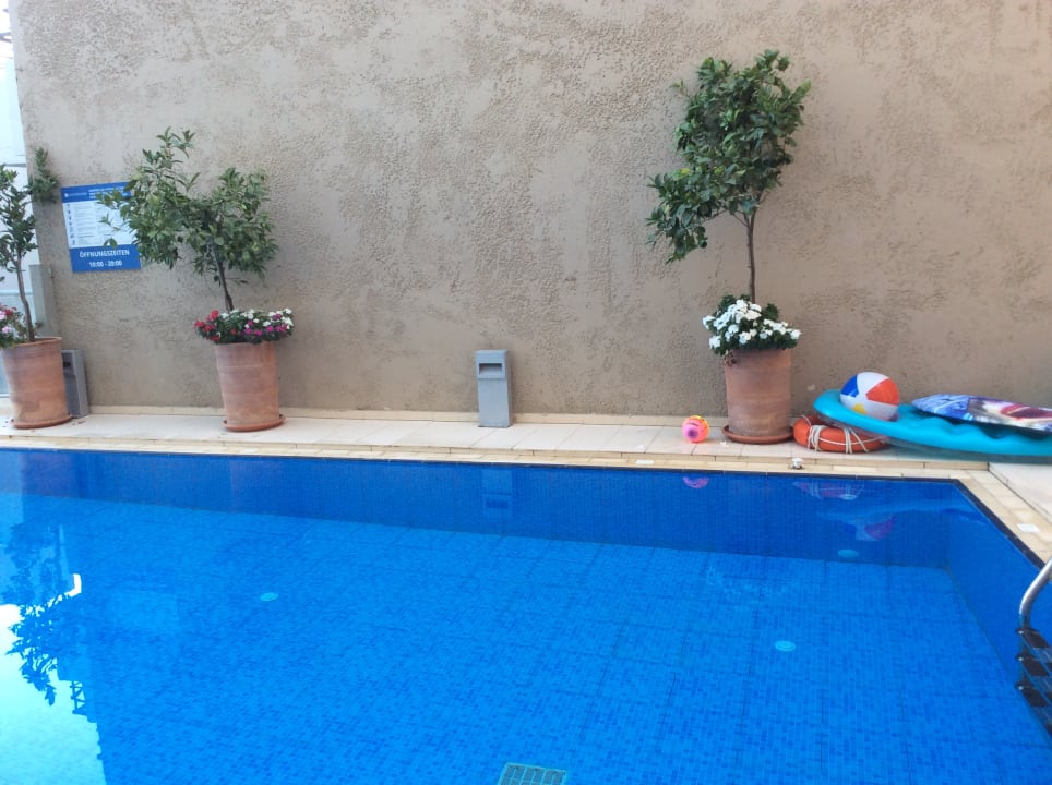 Pool Hotel Corissia Princess