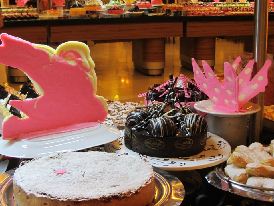 Kuchenbüffet  Alaiye Resort & Spa