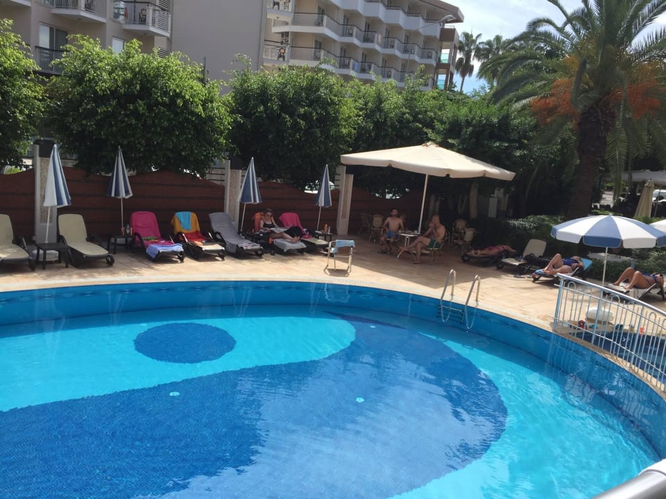 Pool  Gardenia Hotel