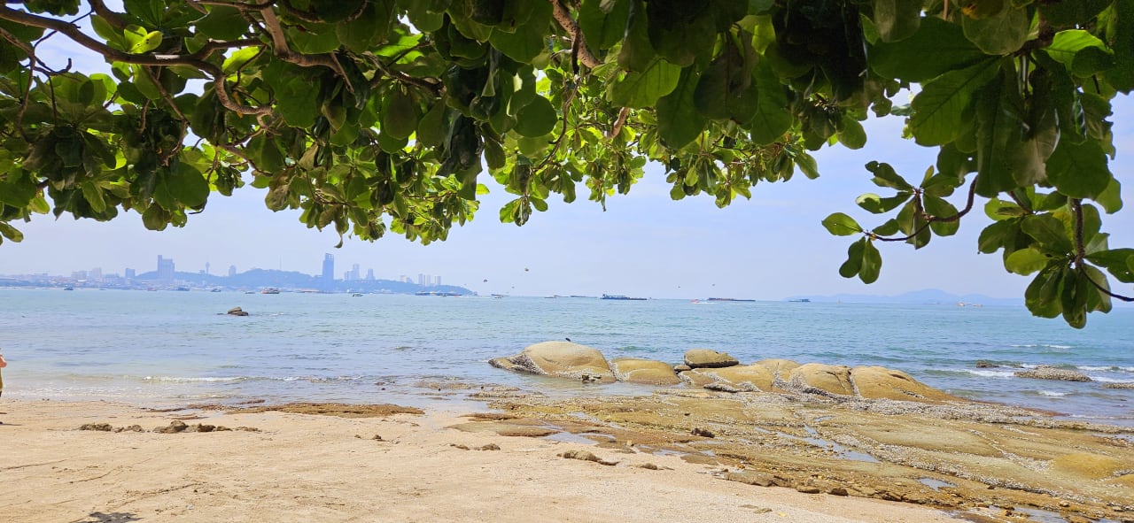 Strand Woodlands Hotel & Resort