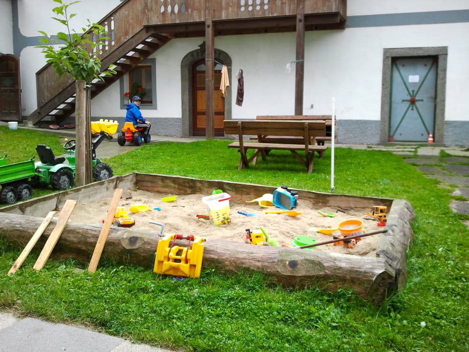 Innenhof Biohof Stadler