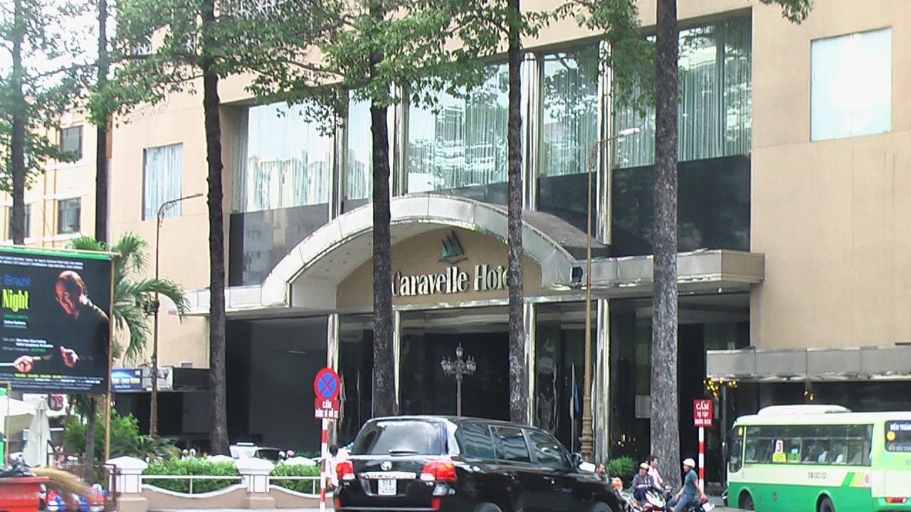 Hoteleinfahrt Hotel Caravelle Saigon