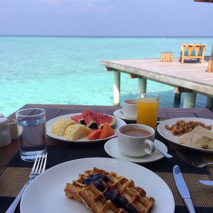 Frühstück Summer Island Maldives