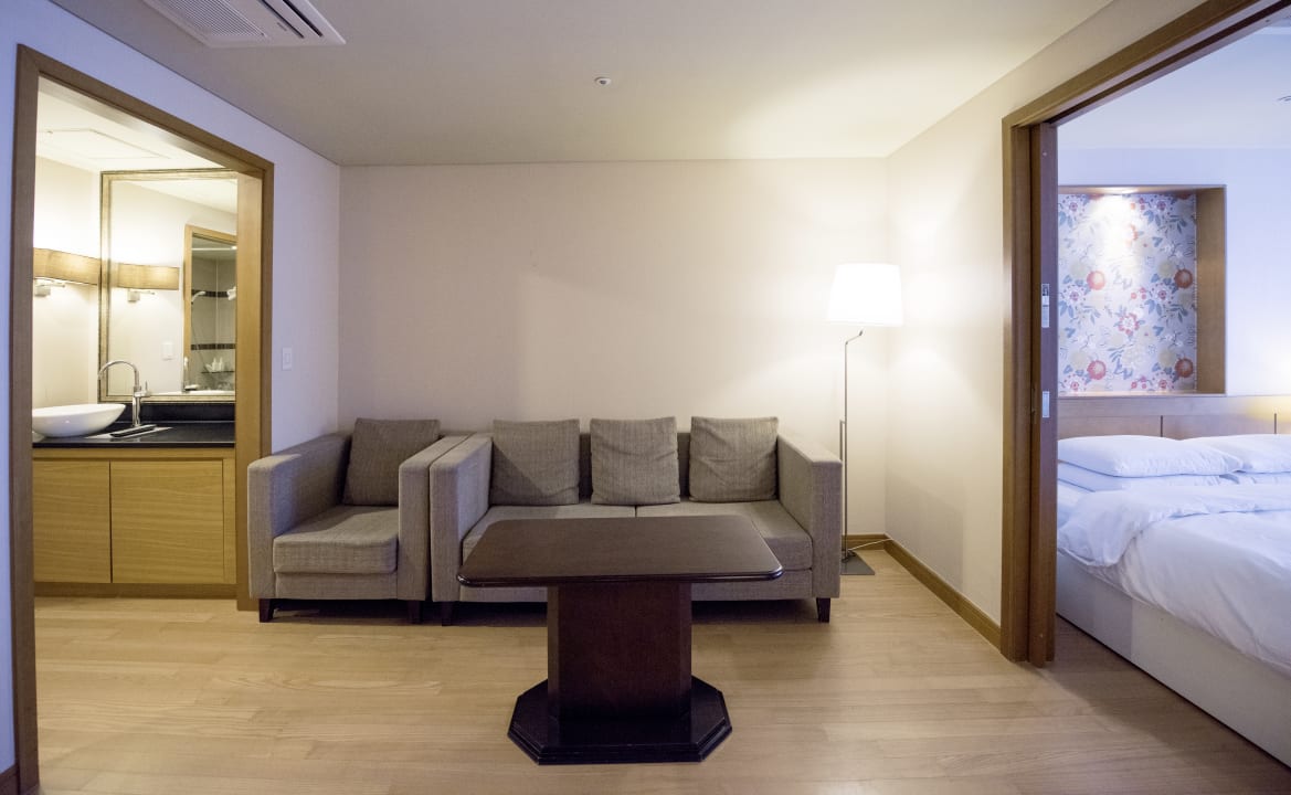 Zimmer Sunset Business Hotel