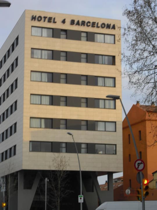 Außenansicht Hotel 4 Barcelona