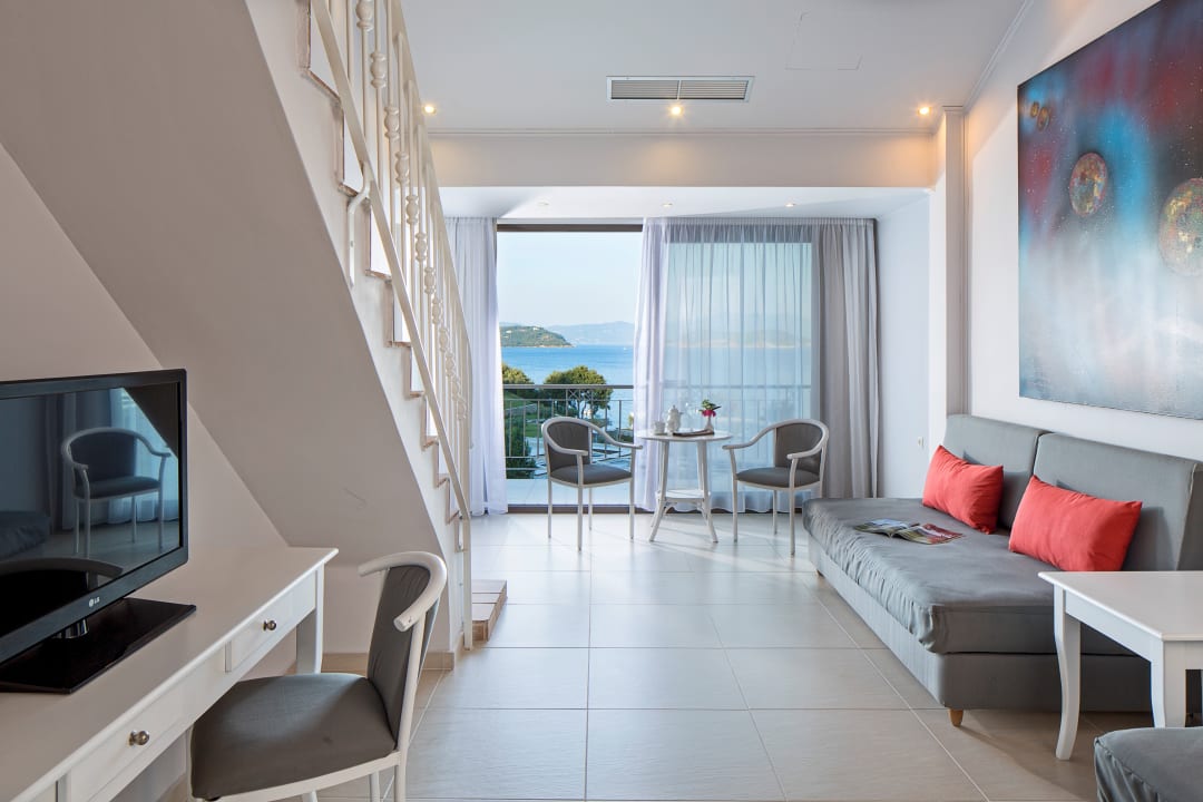 Zimmer Kassandra Bay Resort, Suites & Spa