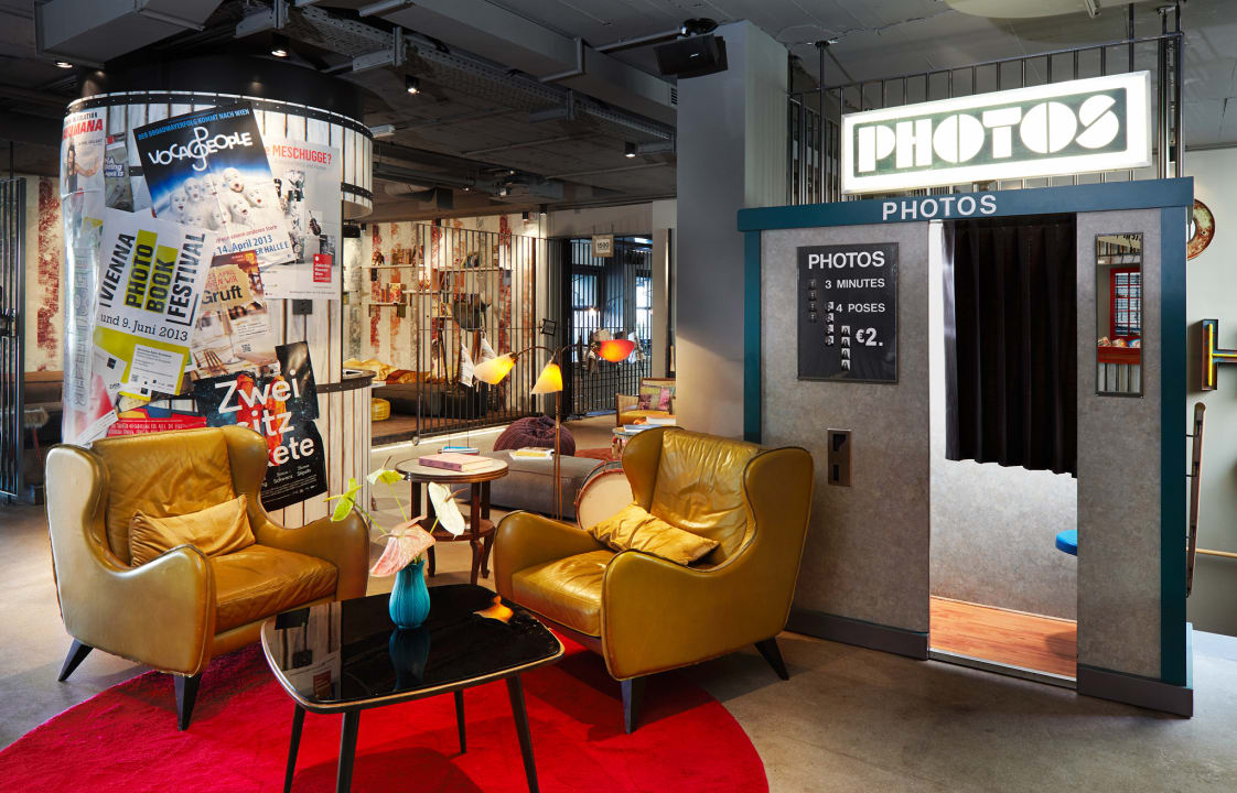 Lobby 25hours Hotel Wien beim MuseumsQuartier