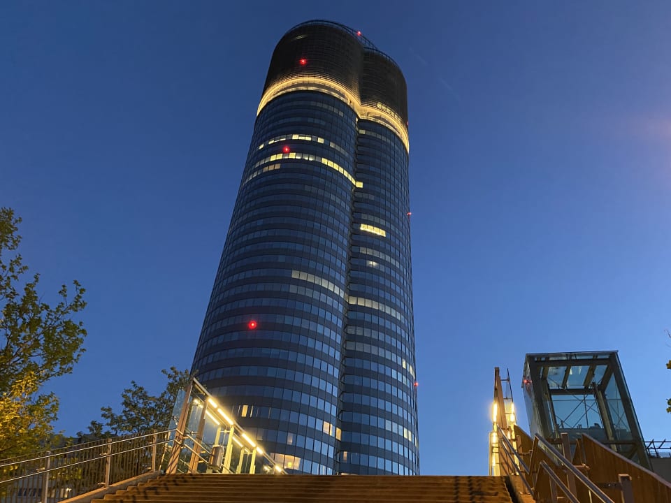 Außenansicht harry's home Wien Millennium Tower