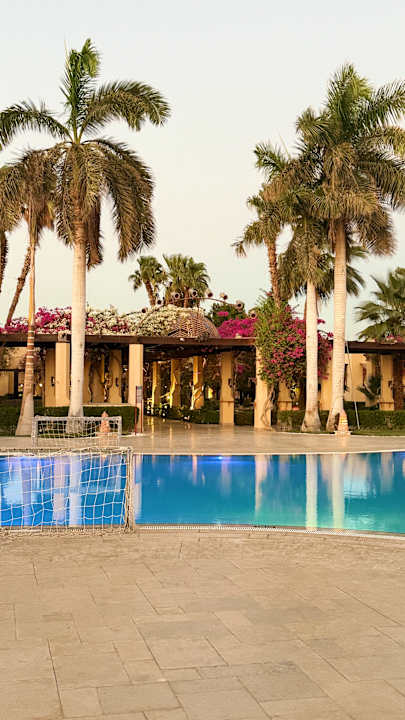 Pool ROBINSON SOMA BAY