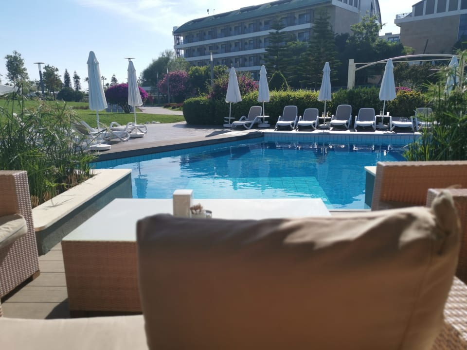 Pool TUI BLUE Xanthe