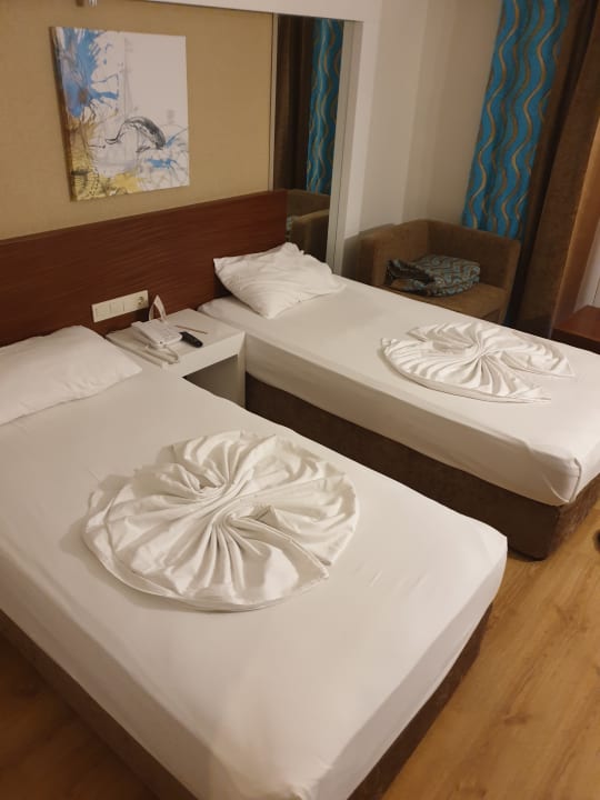 Zimmer Seaden Sea World Resort & Spa