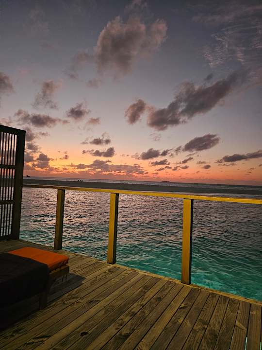 Zimmer Meeru Maldives Resort Island