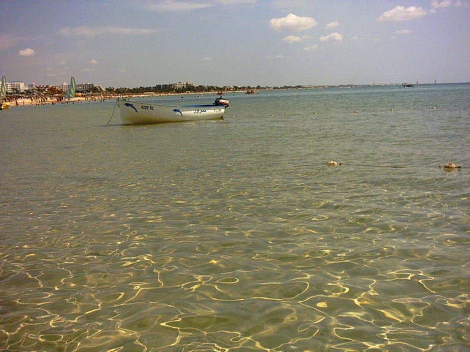 Sauberes meer Nozha Beach Resort & Spa
