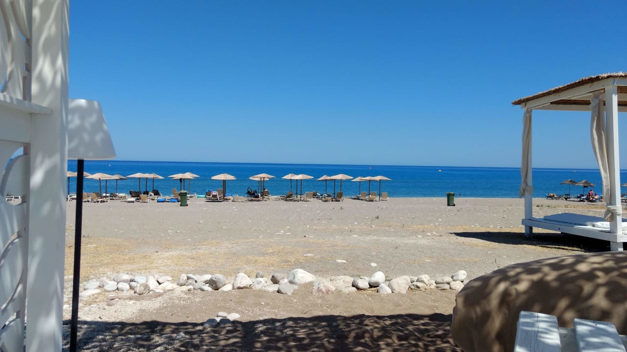 Strand Asterias Beach Resort