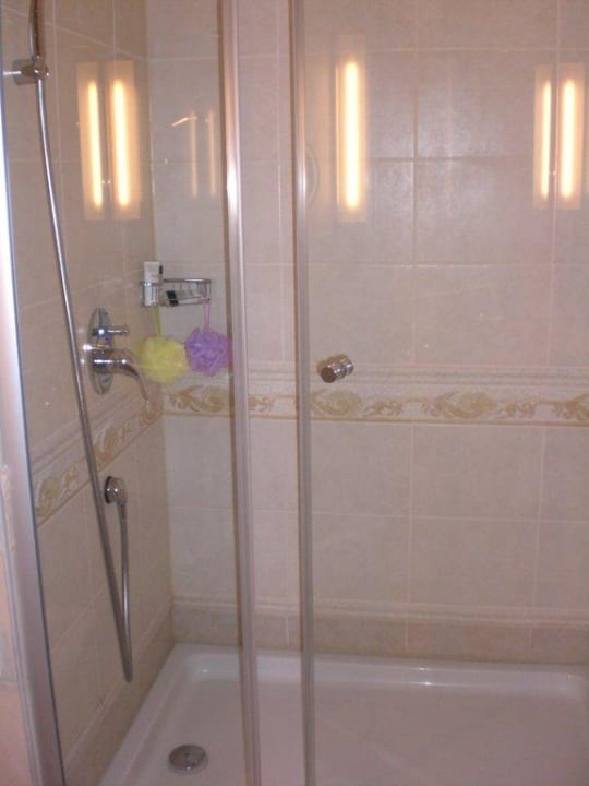 Dusche, seperat! Güral Premier Tekirova