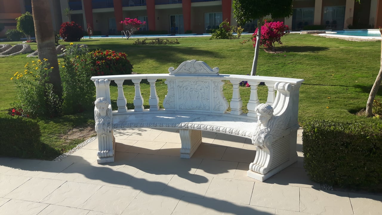Gartenanlage Hotel Titanic Palace
