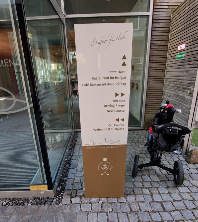 Außenansicht WALDSEE GOLF-RESORT