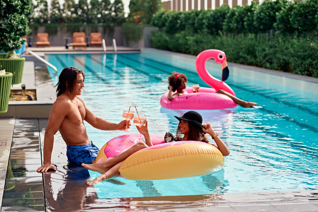 Pool Barcelo Business Bay Dubai