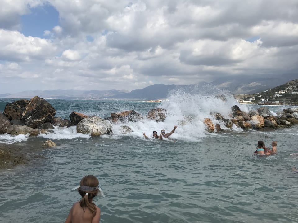 Strand Eri Beach & Village