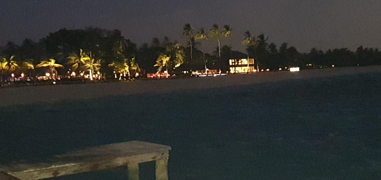 Außenansicht Kuredu Island Resort & Spa