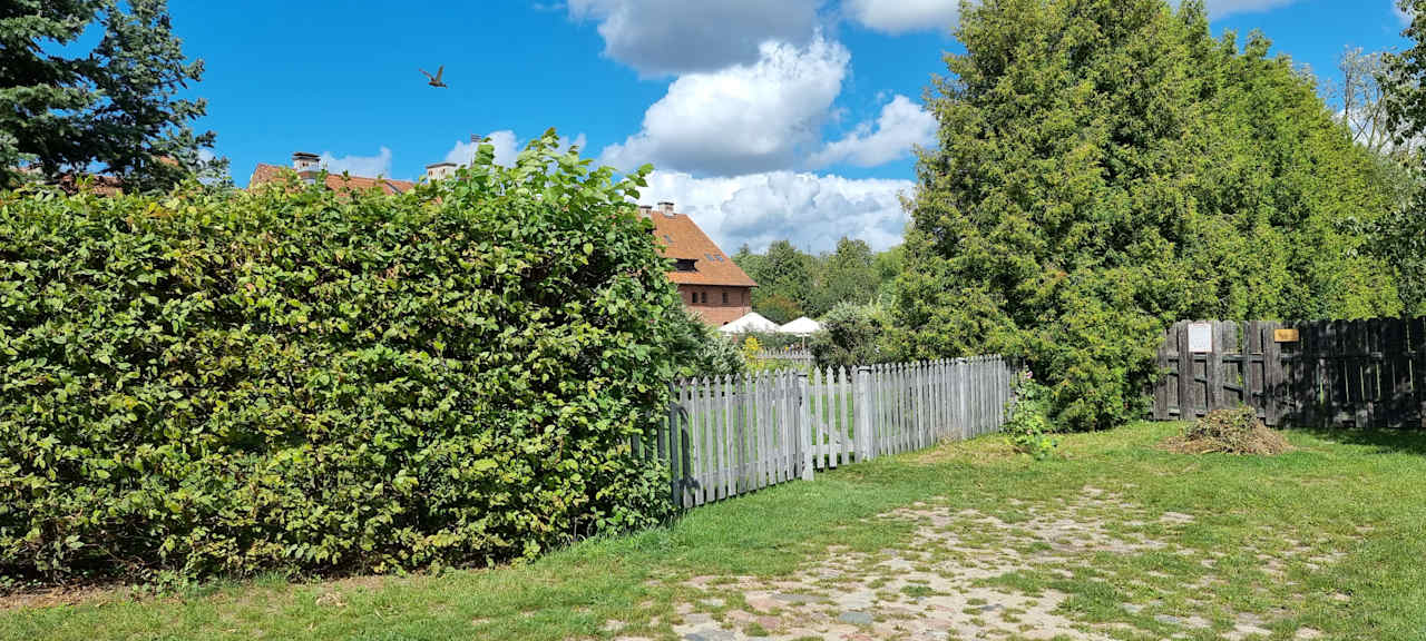 Gartenanlage Pałac i Folwark Galiny