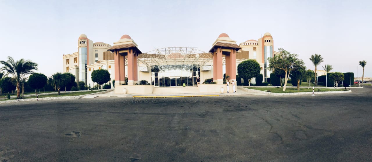 Außenansicht Serenity Alpha Beach