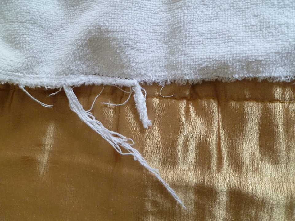 Handtücher teilweise ausgefranst und oder Löcher Relax Inn Health & Spa