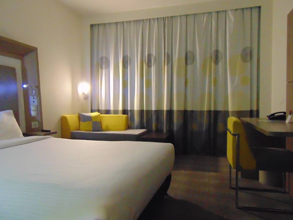 Zimmer Rexan International Hotel