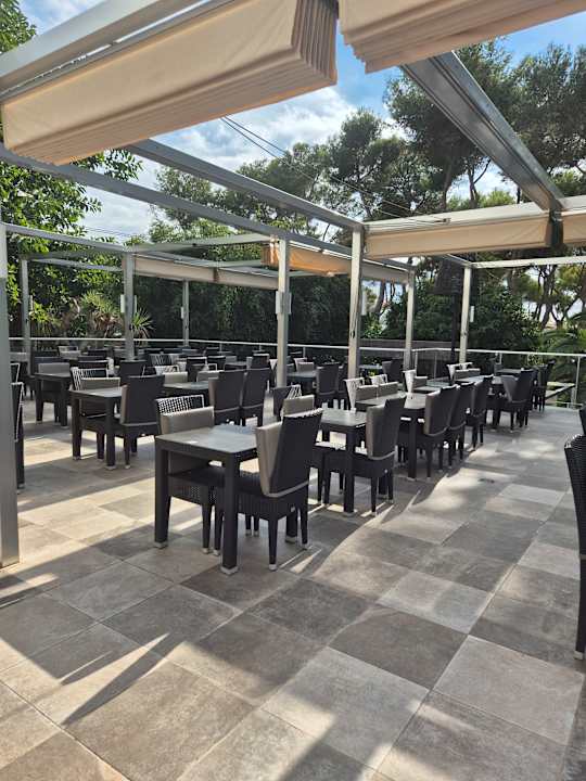 Außenansicht Hotel Riu Festival
