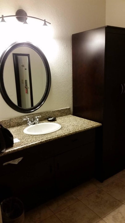 Bad Hotel Mason Beach Inn