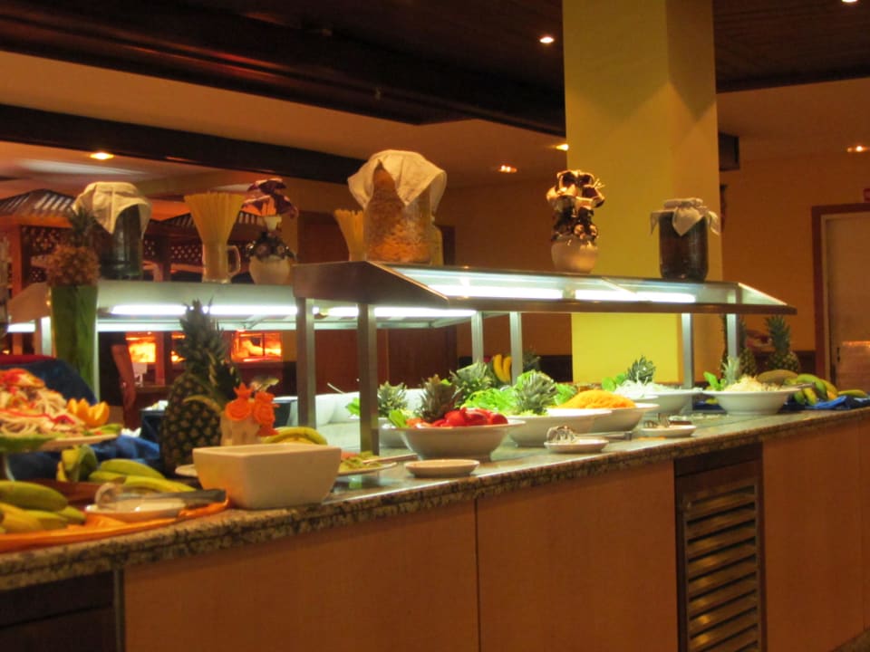 Buffet SBH Club Paraiso Playa
