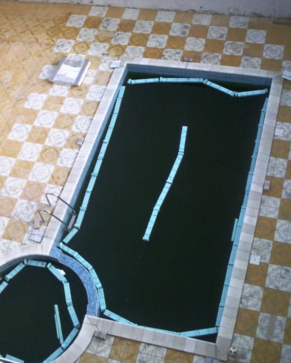 Swimming pool Hotel Silver