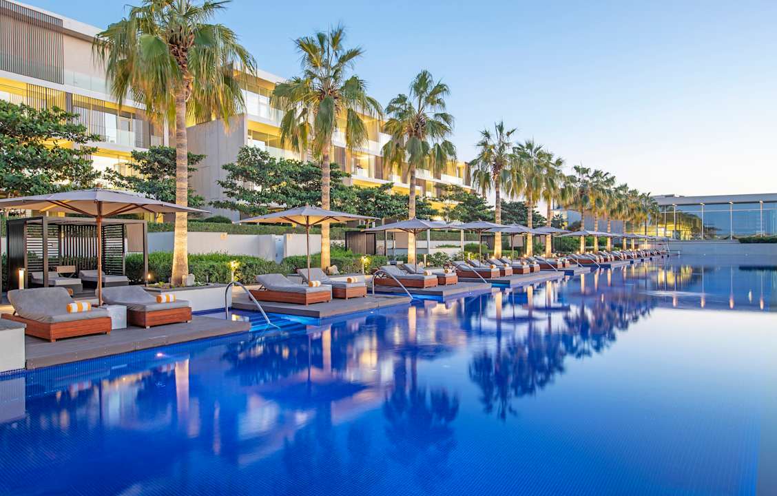 Pool Al Zorah Beach Resort
