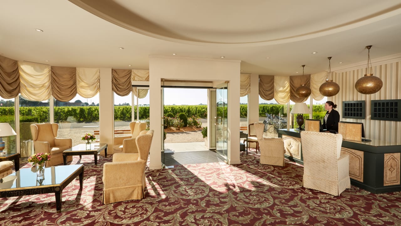 Lobby Château Hôtel Grand Barrail