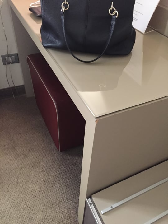 Zimmer Smart Hotel Holiday