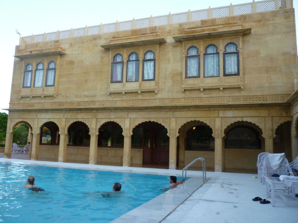 Das mittlere Fenster war unseres Hotel Rang Mahal